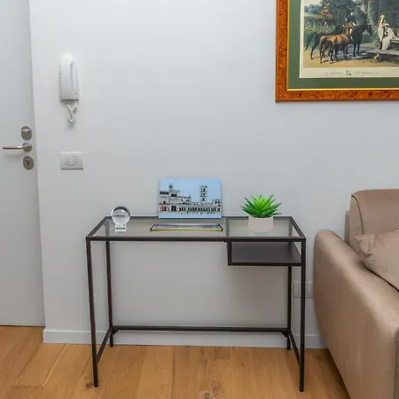 アパート Solari Apartment, In Design Area, Near Tortona District, ミラノ